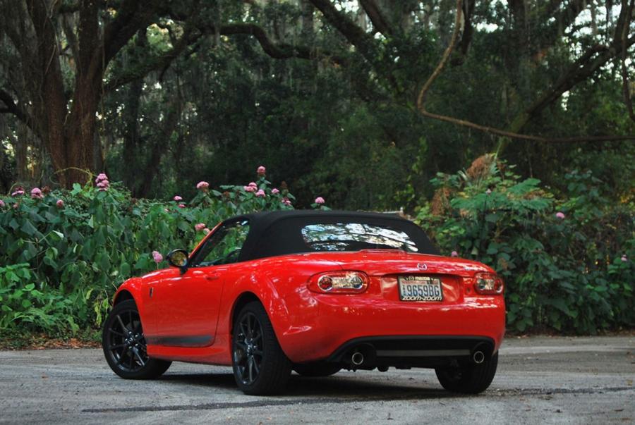  Mazda MX-5 Miata Club 2013 года  (фото 6 из 15)